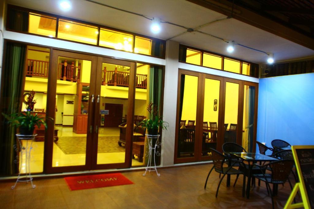 Hotel Phoothawee House Chiang Mai Zewnętrze zdjęcie