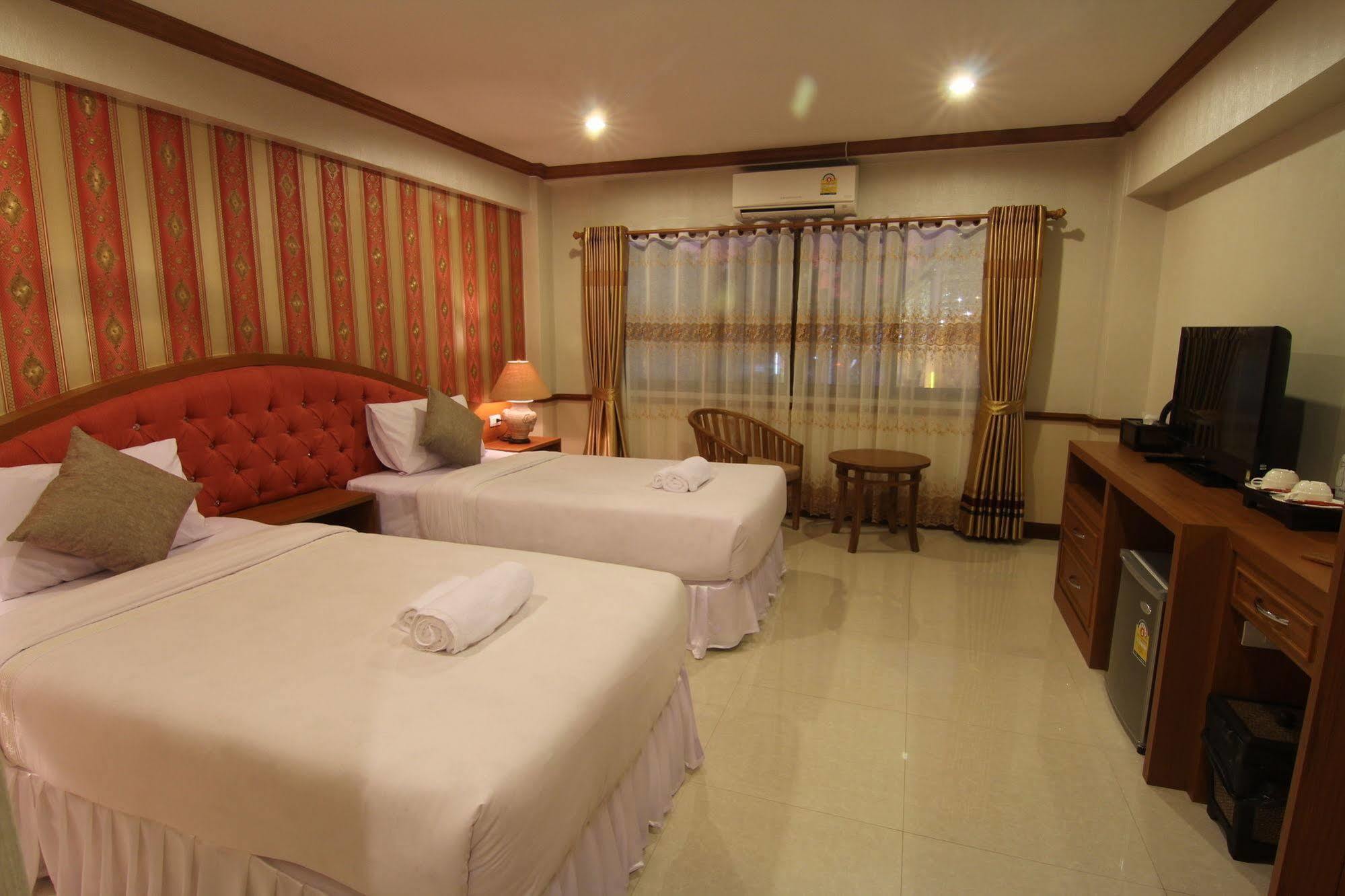 Hotel Phoothawee House Chiang Mai Zewnętrze zdjęcie