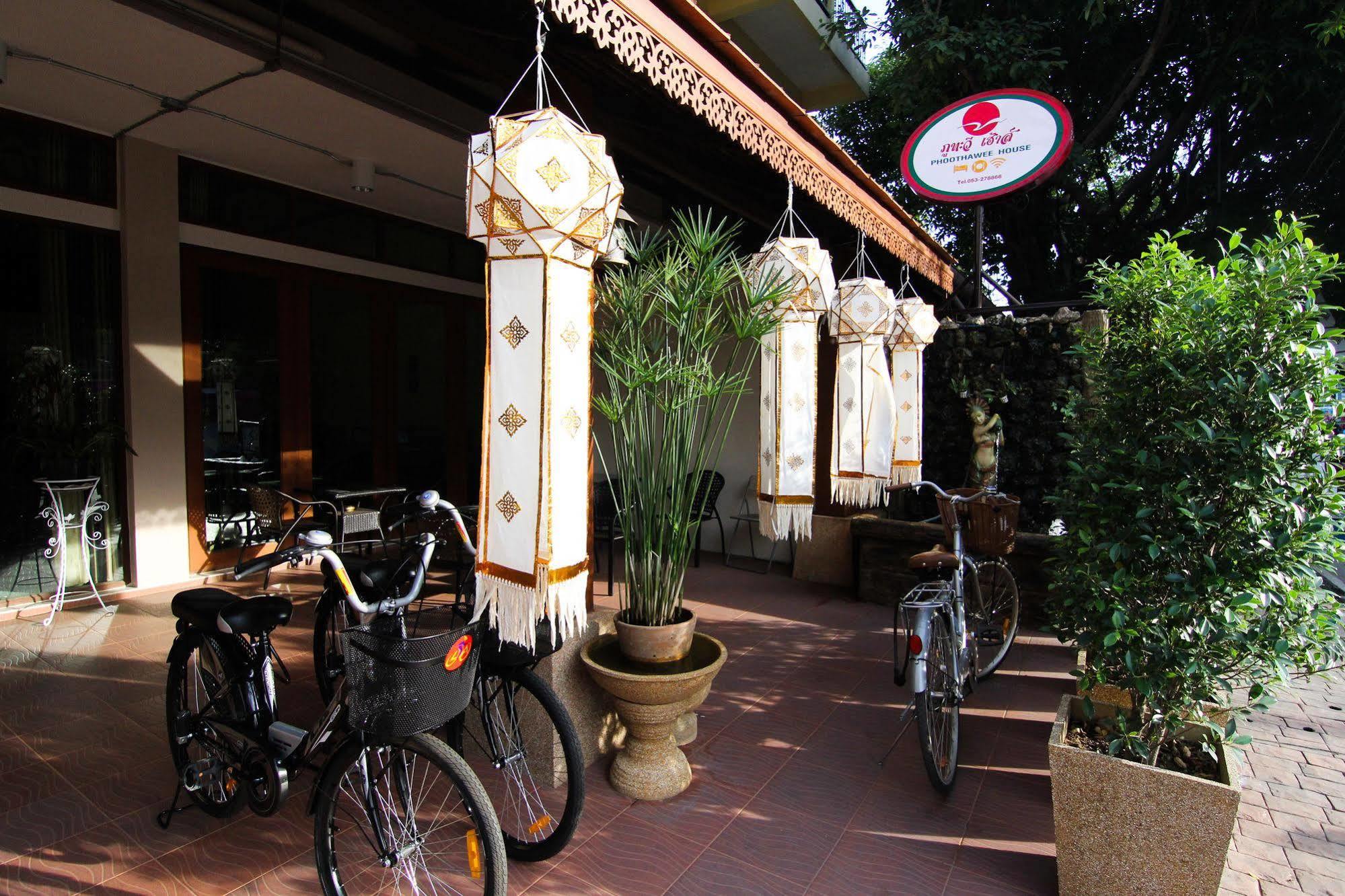 Hotel Phoothawee House Chiang Mai Zewnętrze zdjęcie